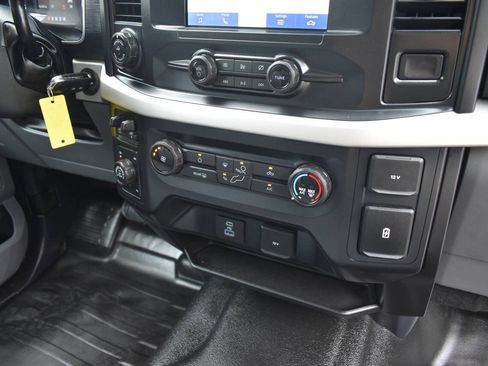 Used 2021 Ford F150 XL w/ Equipment Group 101A High AWD/4WD image 24