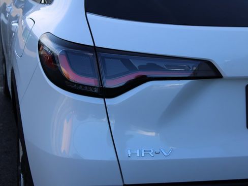 New 2026 Honda HR-V LX image 10