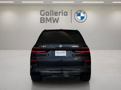 Used 2026 BMW X7 M60i image 10