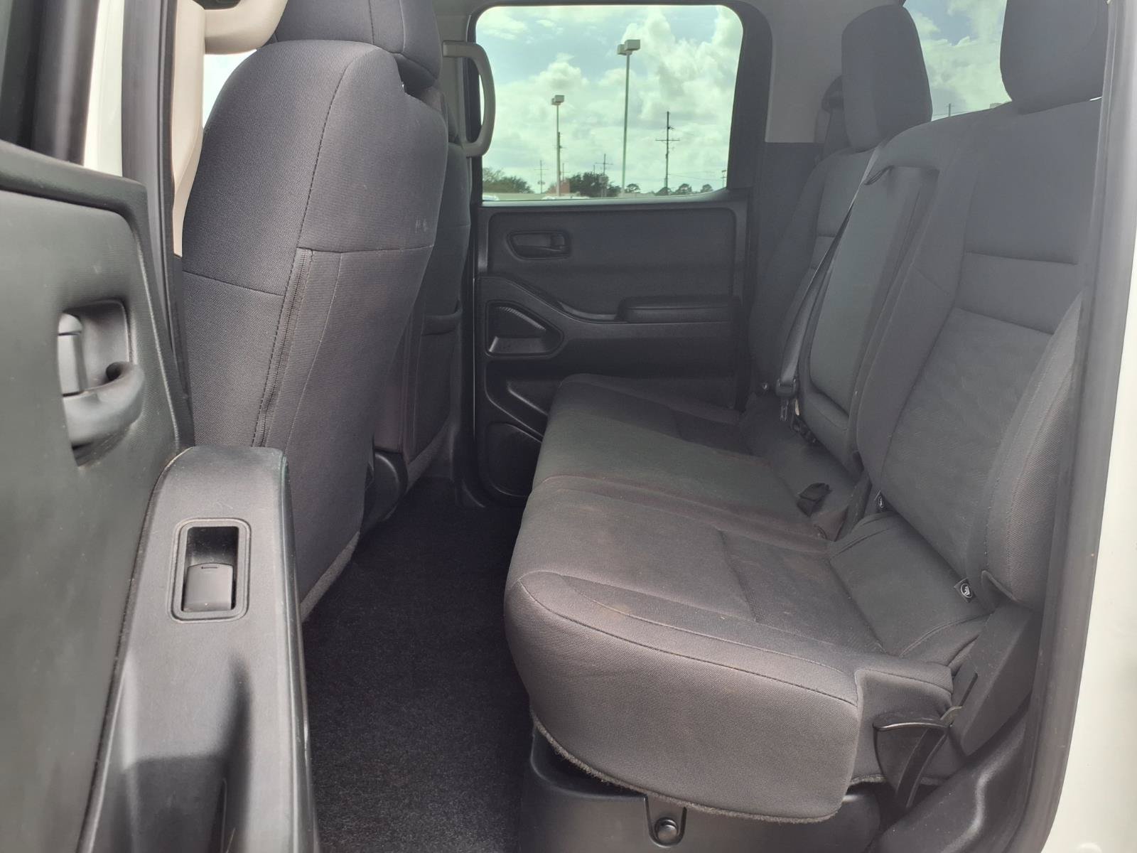 Used 2022 Nissan Frontier S w/ Technology Package RWD image 14