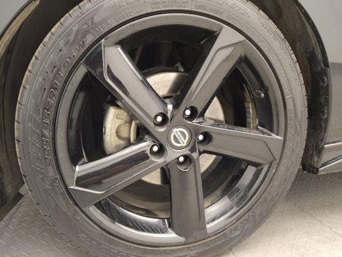 Used 2021 Nissan Sentra SR FWD image 31