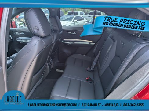 Used 2022 Cadillac XT4 Premium Luxury w/ Enhanced Visibility Package FWD image 13