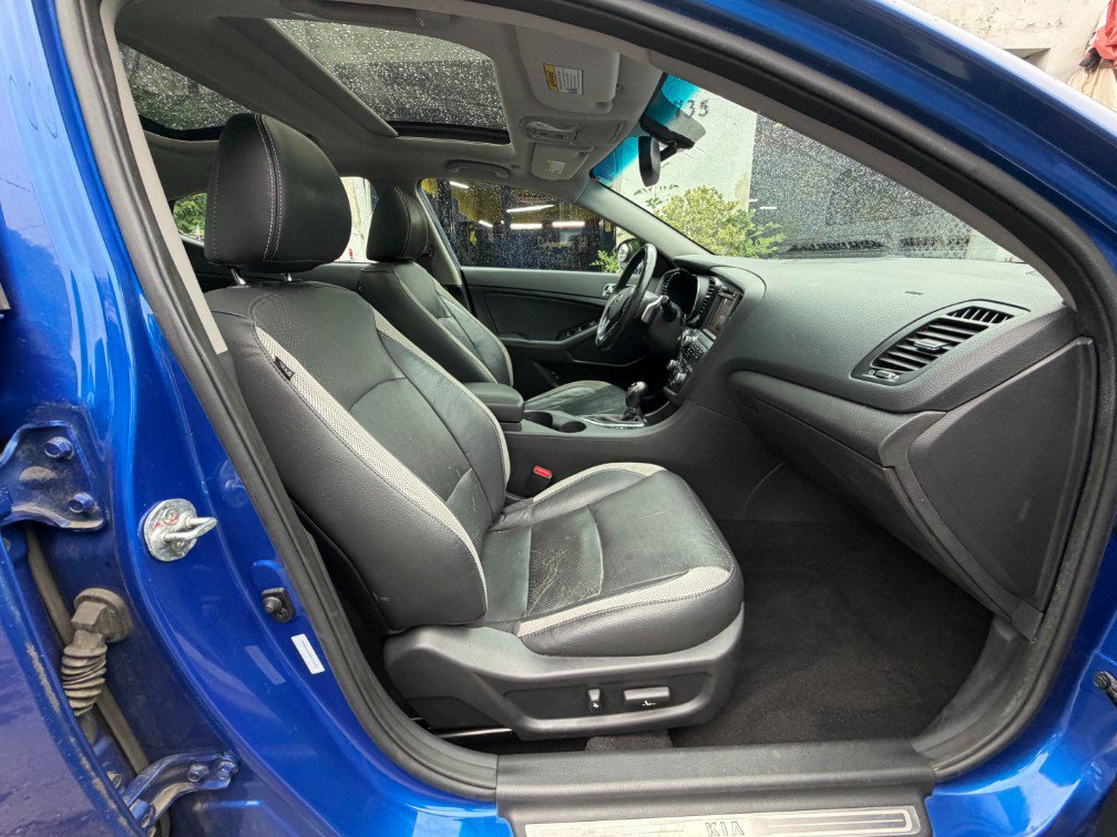 Used 2013 Kia Optima SX w/ Premium Touring Pkg FWD image 37