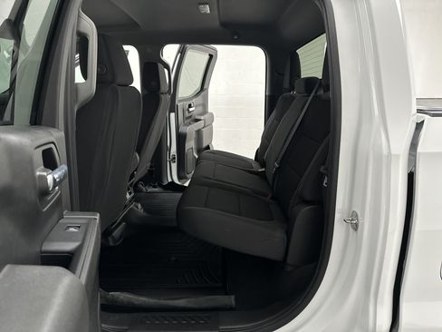 Used 2020 Chevrolet Silverado 1500 Custom Trail Boss w/ Custom Convenience Package AWD/4WD image 20