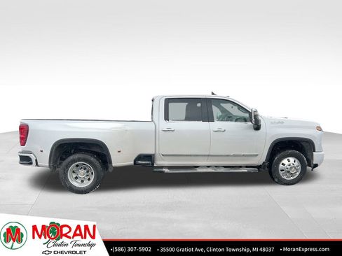 Certified 2025 Chevrolet Silverado 3500 High Country w/ High Country Premium Package image 8
