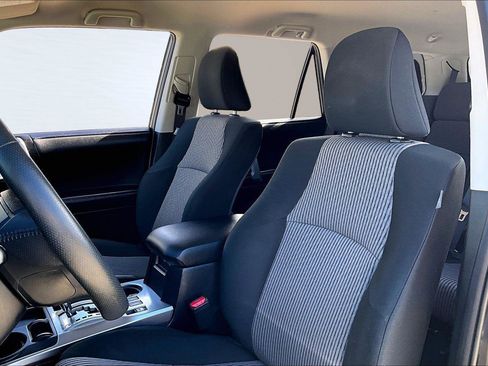 Used 2023 Toyota 4Runner SR5 image 25