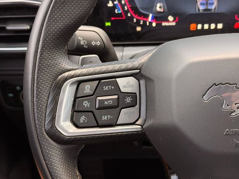Used 2024 Ford Mustang GT Premium RWD image 38