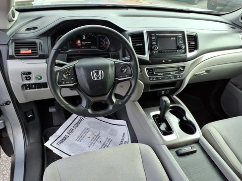 Used 2020 Honda Pilot LX image 15