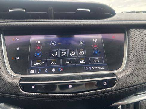 Used 2020 Cadillac XT5 Premium Luxury FWD image 41