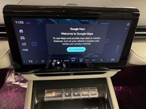 Used 2026 Lincoln Nautilus Premier w/ Equipment Group 102A image 12