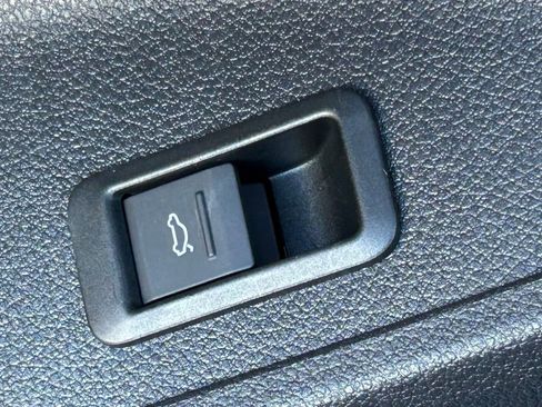 Used 2021 Audi Q3 2.0T Premium image 68