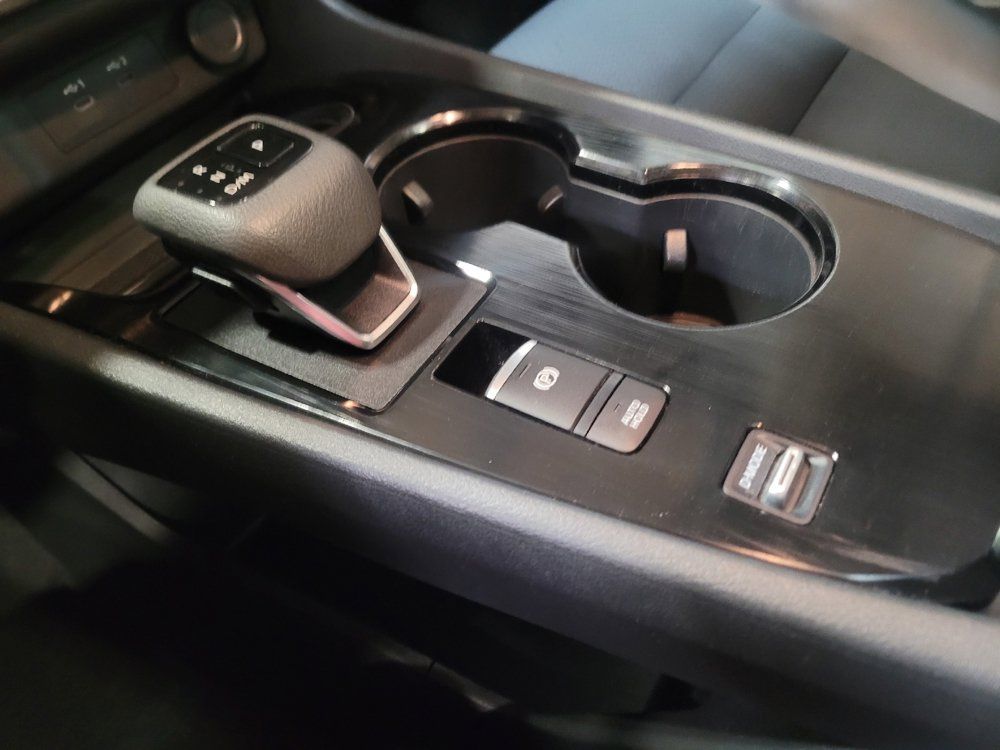 Used 2025 Nissan Rogue SV w/ SV Premium Package FWD image 26