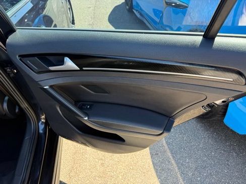 Used 2016 Volkswagen Golf R 4-Door AWD/4WD image 25