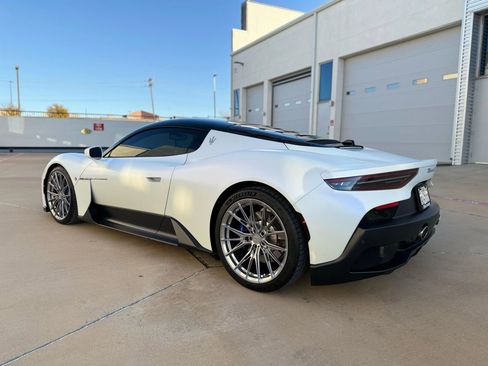 Used 2022 Maserati MC20 Coupe image 5