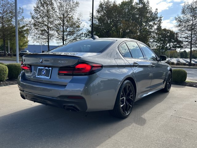 Certified 2023 BMW 540i w/ Dynamic Handling Package RWD image 5