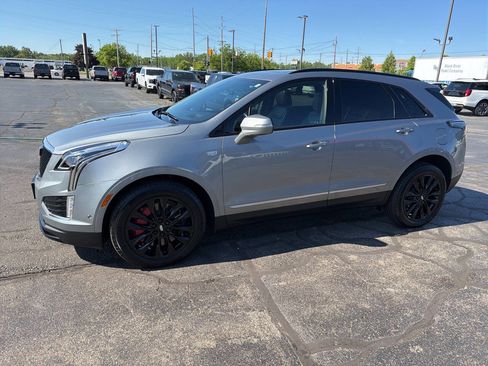 Used 2024 Cadillac XT5 Sportv w/ Platinum Package AWD/4WD image 6