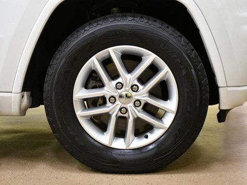 Used 2017 Jeep Grand Cherokee Overland image 59