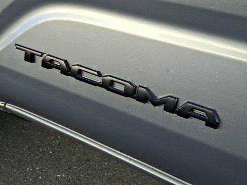 New 2025 Toyota Tacoma TRD Sport image 5