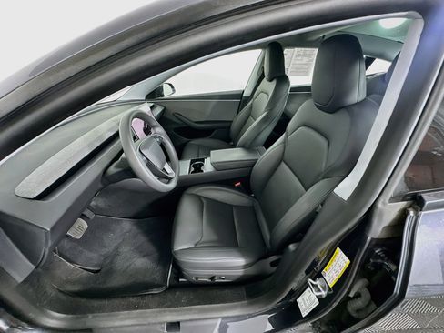 Used 2025 Tesla Model 3 Long Range RWD image 13