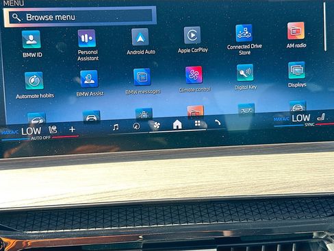 New 2025 BMW 330i Sedan w/ Convenience Package image 15