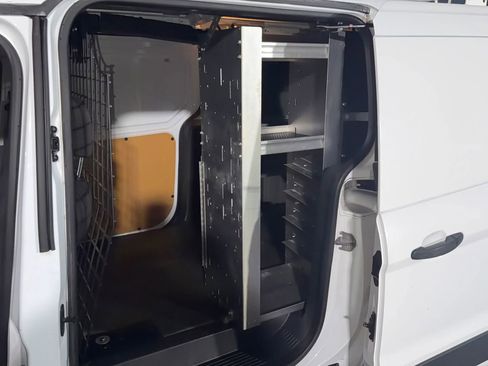 Used 2017 Ford Transit Connect XL image 29