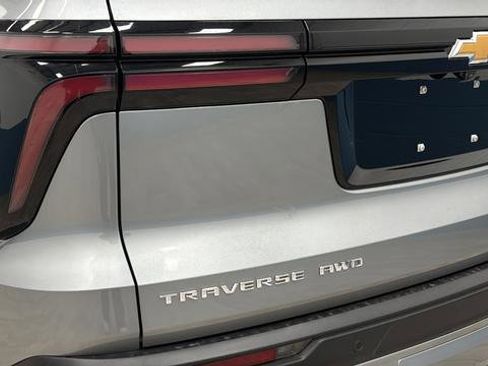 New 2026 Chevrolet Traverse LT image 30