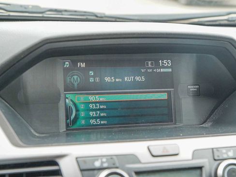 Used 2015 Honda Odyssey EX-L image 18