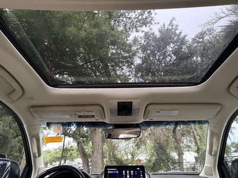 Used 2023 Lexus GX 460 Premium AWD/4WD image 37