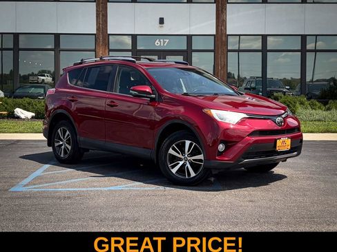 Used 2018 Toyota RAV4 XLE w/ Plus Extra Value Package AWD/4WD image 1