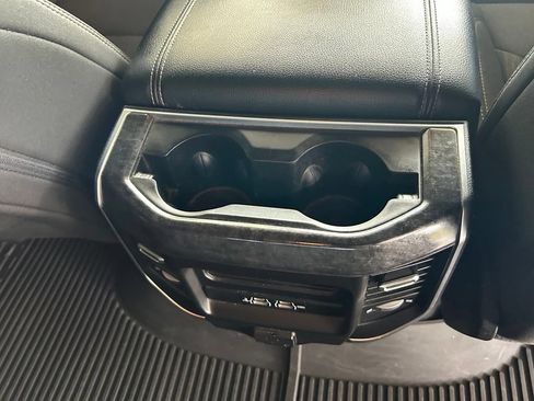 Used 2019 RAM 1500 Big Horn RWD image 30