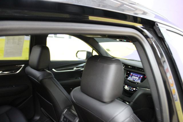 Used 2022 Cadillac XT5 Sportv AWD/4WD image 10
