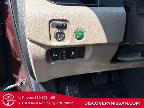 Used 2022 Honda Pilot Touring image 16