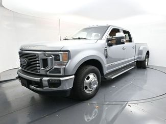 Used 2022 Ford F350 Lariat w/ Lariat Ultimate Package video 3