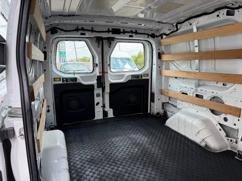 Used 2025 Ford Transit 250 Low Roof w/ Exterior Upgrade Package RWD image 36