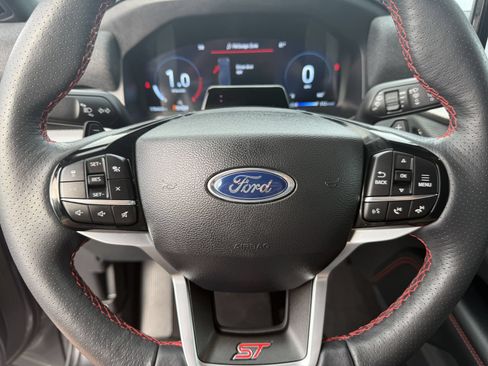 Certified 2025 Ford Explorer ST AWD/4WD image 36