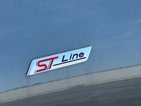 Used 2023 Ford Escape ST-Line image 9