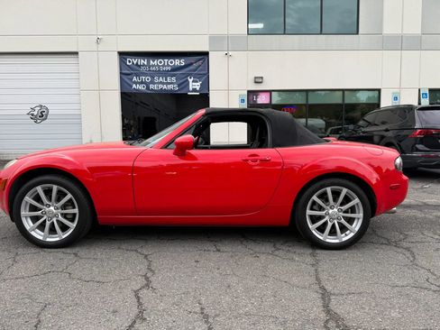 Used 2006 MAZDA MX-5 Miata Grand Touring w/ Premium Pkg RWD image 13
