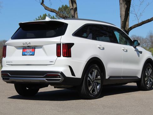 Used 2023 Kia Sorento SX Prestige AWD/4WD image 7
