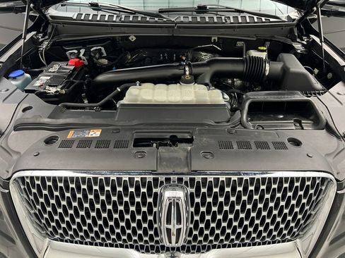 Used 2024 Lincoln Navigator Reserve AWD/4WD image 91