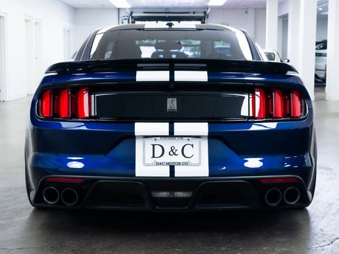 Used 2018 Ford Mustang Shelby GT350 w/ Convenience Package image 5