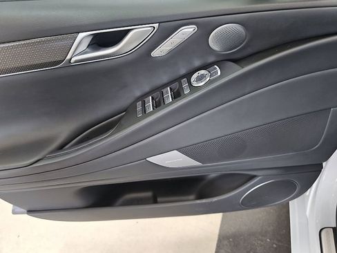 Used 2025 Genesis G80 3.5T Sport Prestige image 7