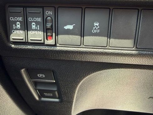 Certified 2025 Honda Odyssey Sport-L image 31