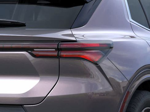 New 2025 Chevrolet Equinox EV LT AWD/4WD image 11