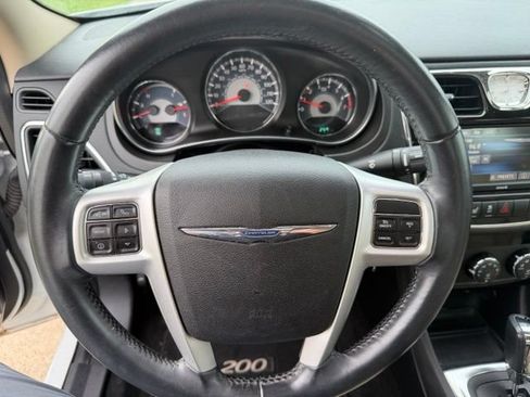 Used 2014 Chrysler 200 Limited w/ Sun/Sound Group FWD image 20