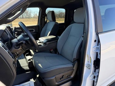 Used 2024 RAM 2500 Big Horn AWD/4WD image 14