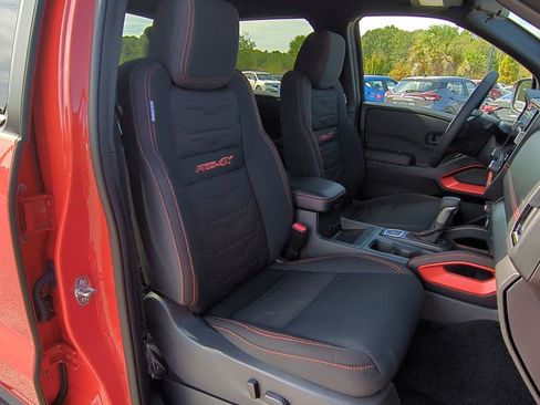 New 2026 Nissan Frontier PRO-4X w/ Pro-4x Convenience Package image 28