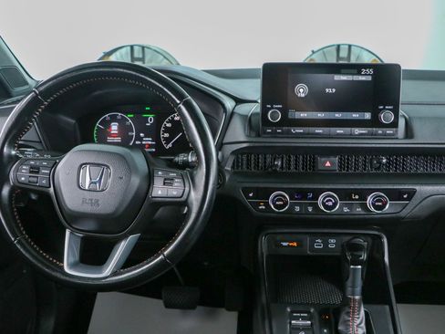 Used 2025 Honda CR-V Sport image 17