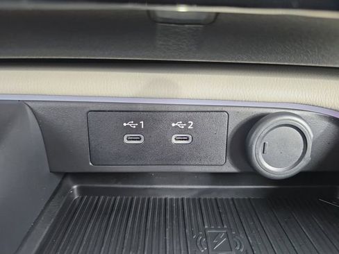 New 2026 Nissan Sentra SL w/ Floor Mat Package FWD image 6