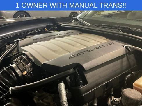 Used 2014 Chevrolet Corvette Z51 w/ 3LT Preferred Equipment Group image 30