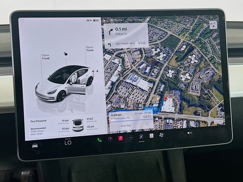Used 2023 Tesla Model 3 Standard Range RWD image 21